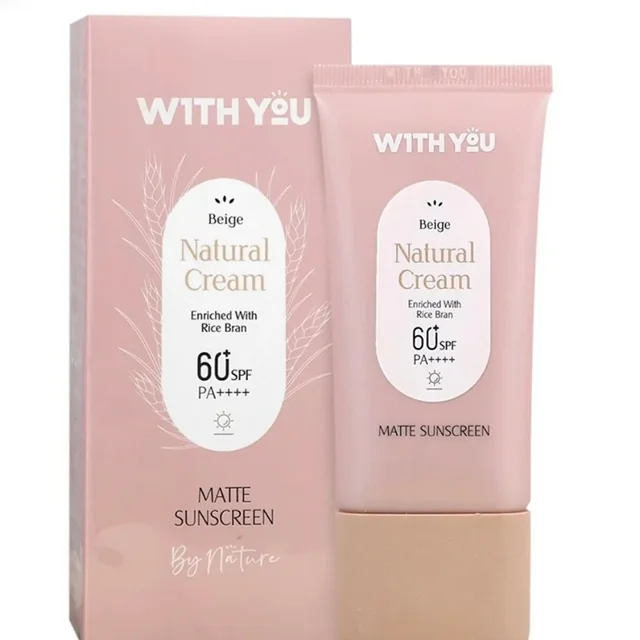کرم ضد آفتاب رنگی ویت یو مدل Natural SPF60 حجم ۵۰ میلیلیتر